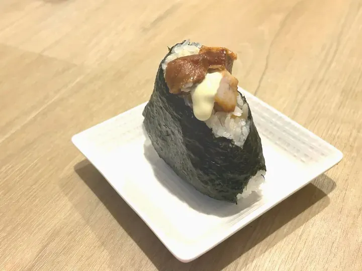チャーシューマヨのおむすび