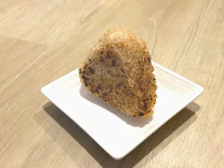 焼おむすびのおむすび